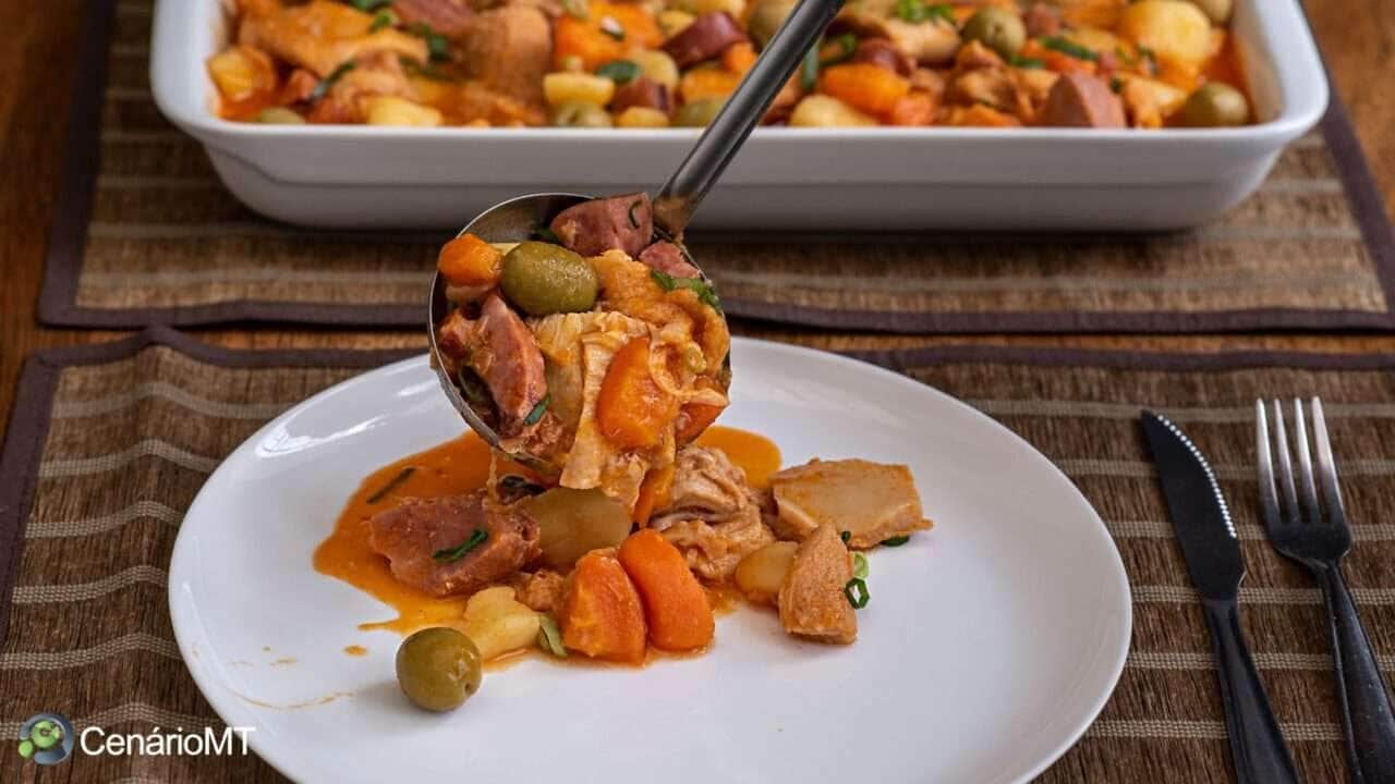 Dobradinha com feijão branco e linguiça