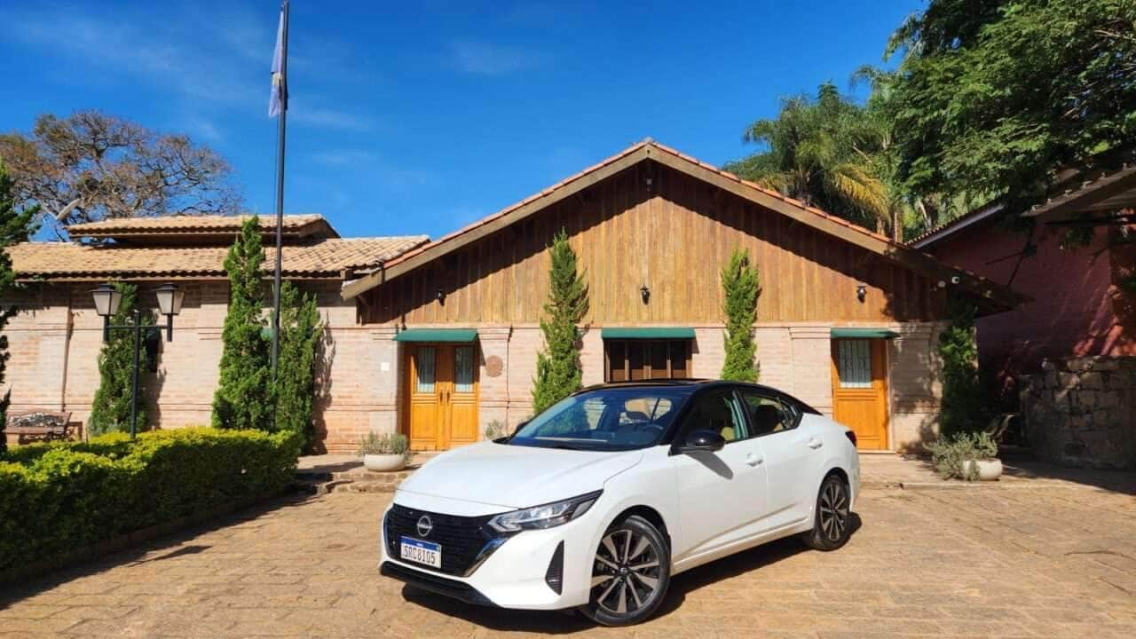 Nissan deixa a linha Sentra 2025 mais competitiva