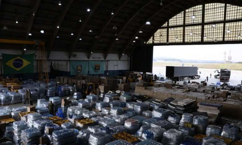 São Paulo (SP), 24/05/2024 - Doações para o Rio Grande do Sul armazenadas no hangar da Base Aérea de São Paulo. Foto: Rovena Rosa/Agência Brasil