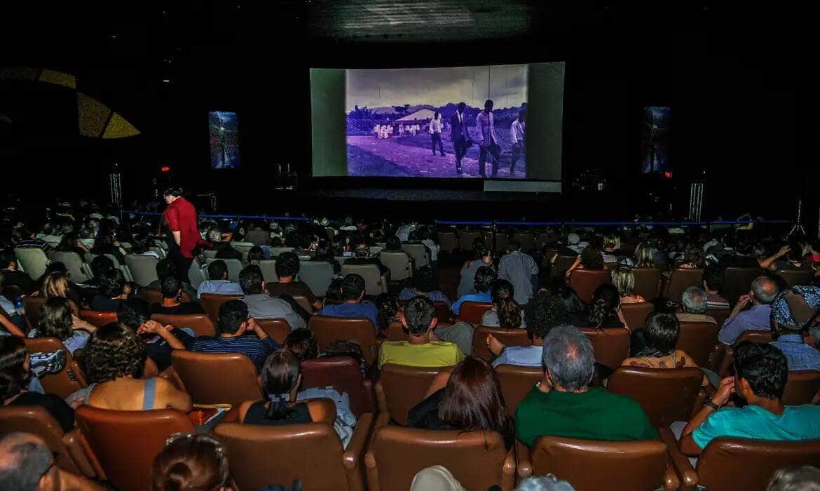 São Paulo (SP) - Mostra Internacional de Cinema exibe 360 filmes na capital paulista Evento começa em 19 de outubro e vai até 1º de novembro. Foto: Renato Araujo/Agência Brasil