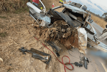 Duas vítimas fatais em grave acidente entre carreta e Saveiro na BR-163 entre Lucas e Sorriso