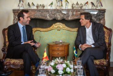 Haddad e ministro da Economia espanhol avançam debates sobre taxação dos super-ricos - Foto: Diogo Zacarias/MF
