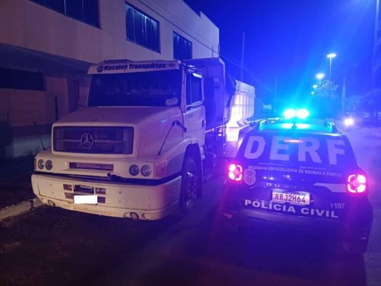 Polícia Civil prende homem por se apropriar de caminhão avaliado em R$ 295 mil_66735b56bb097.jpeg