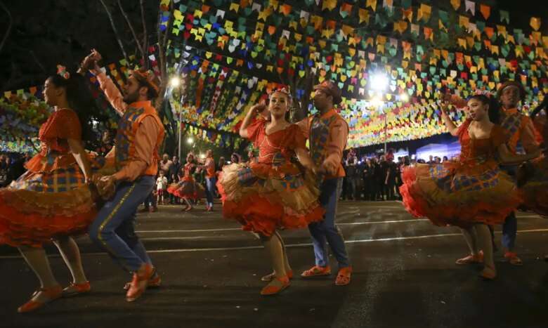 Festa Junina, Quadrilha Por: Marcello Casal Jr. /Agência Brasil