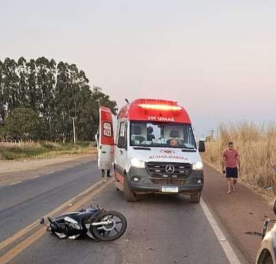 Bombeiros são acionados para socorrer vítima de acidente de moto em Mato Grosso