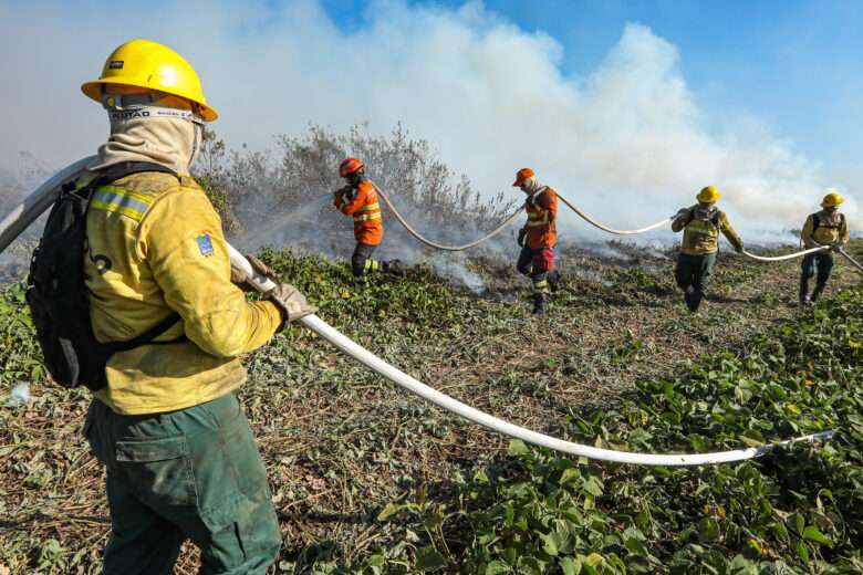 Combate a incendios no Pantanal 107