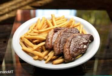 Como fazer bife com fritas