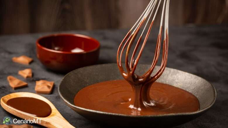 Como fazer ganache de chocolate