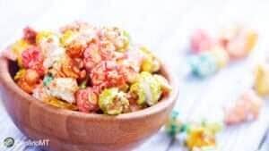 Como fazer pipoca doce colorida