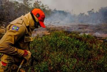Exército intensifica combate a incêndios no Pantanal de Mato Grosso