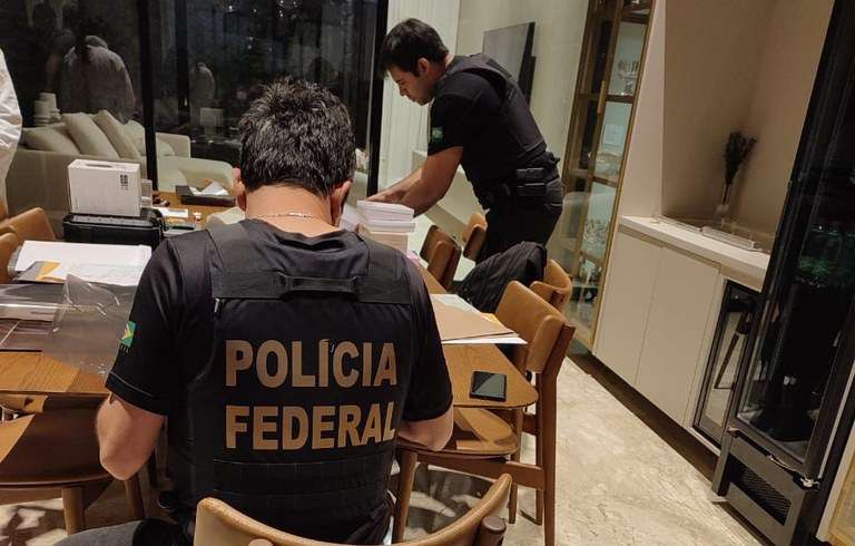 PF deflagra operação contra grupo que fraudou a Caixa Econômica Federal