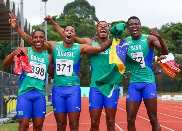 Brasil se classifica pelo ranking mundial, em 15º lugar, no revezamento 4x100m do atletismo em Paris 2024, com o tempo de 38s19 obtido no Campeonato Mundial de Atletismo de 2023 - em 01/07/2024