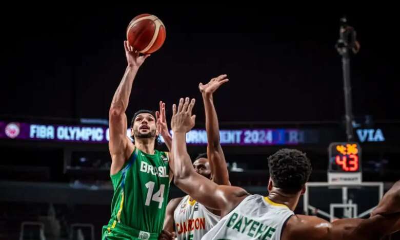 Brasil perde para Camarões 77 a 74, no segundo jogo do Pré-Olímpico, mas avança às semifinais - em 04/07/2024 Por: Divulgação/FIBA