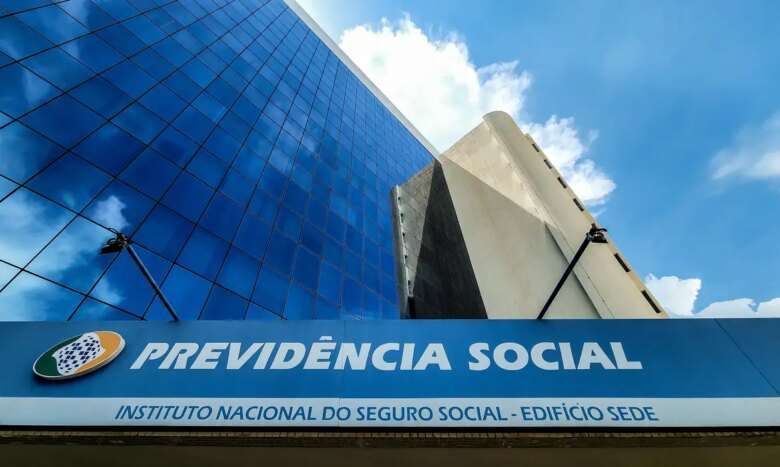 Brasília (DF), 03/11/2023, Prédio do Instituto Nacional do Seguro Social. Edfício sede do INSS. Fachada do INSS. Setor de autarquia sul Foto: Rafa Neddermeyer/Agência Brasil