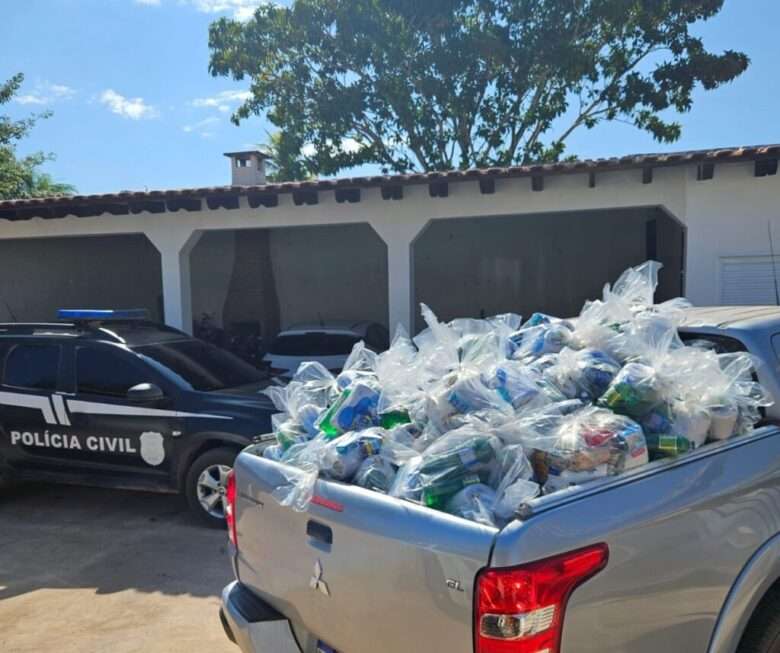 Polícia Civil entrega a instituições filantrópicas cestas básicas que seriam entregues por facção_6686c2e8be5b5.jpeg