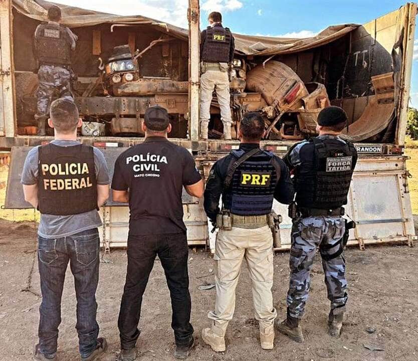 Desmanche de carretas em Sorriso resulta em prisões e apreensão de veículos