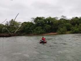 Homem morre afogado em Mato Grosso ao tentar recuperar chinelo do filho que caiu na água