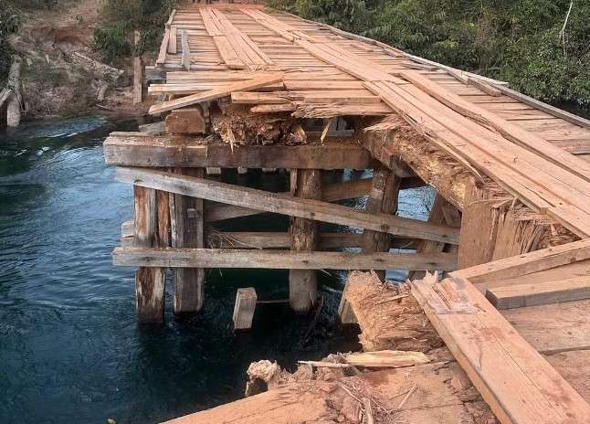 Motorista morre afogado após caminhão cair dentro de rio em Mato Grosso