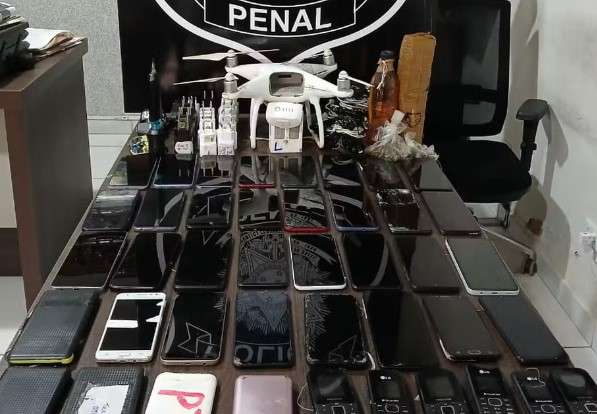 Operação em penitenciária de Rondonópolis apreende drone, celulares e drogas