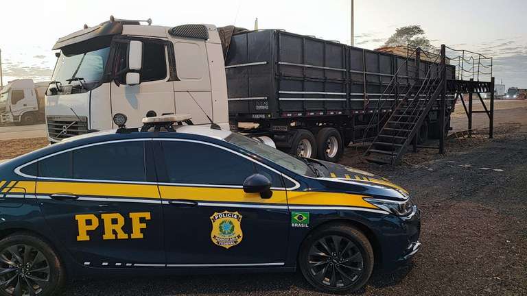 Operação da PRF em Rondonópolis apreende caminhões por emissões irregulares no Dia do Combate à Poluição