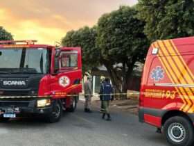 Bombeiros controlam incêndios em duas casas em Sorriso após panelas serem esquecidas no fogo