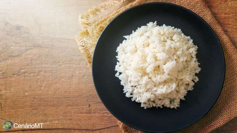 Como fazer arroz soltinho