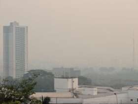 Qualidade do ar da capital de Mato Grosso é classificada como "muito insalubre"