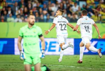 Grêmio vence o Cuiabá pelo Campeonato Brasileiro