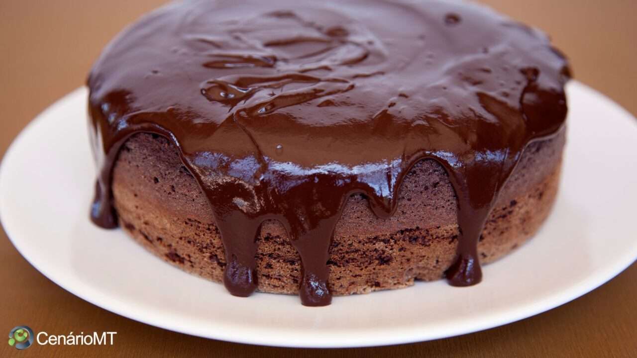 Receita de bolo de chocolate fofinho