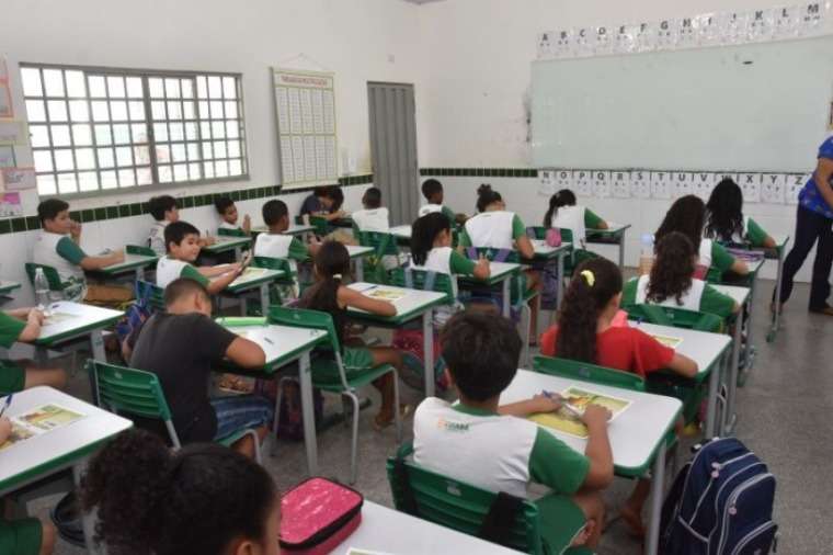 STF mantém decisão e impede transferência de ensino fundamental para municípios em Mato Grosso