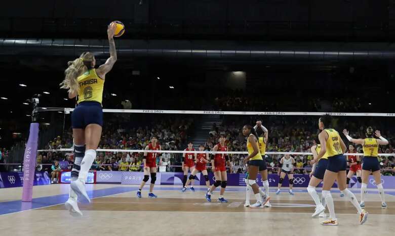 2024. 08. 01 - Jogos Olímpicos Paris 2024 - Vôlei feminino - Brasil enfrenta o Japão na segunda rodada da fase de grupos. Em destaque a atleta Thaisa. - Foto: Luiza Moraes/COB