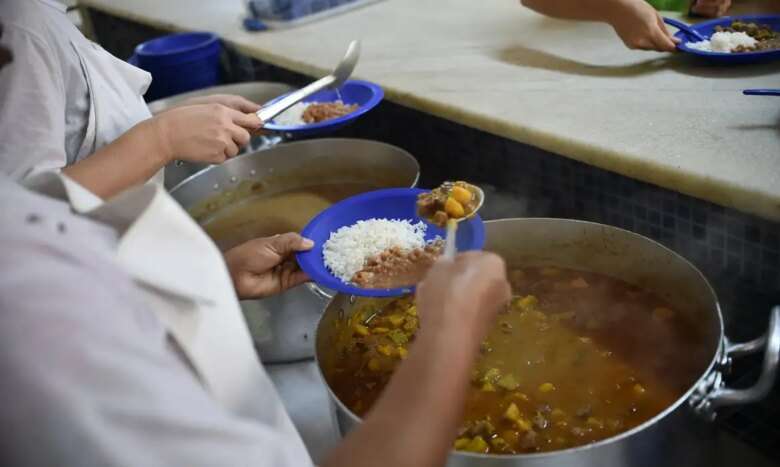 01. 06. 2020-segundo-a-secretaria-sao-servidas-aproximadamente-94-milhoes-de-refeicoes-na-rede-publica-de-ensino-por-ano-letivo. -foto-arquivo-agencia-brasil Foto Arquivo/Agência Brasília