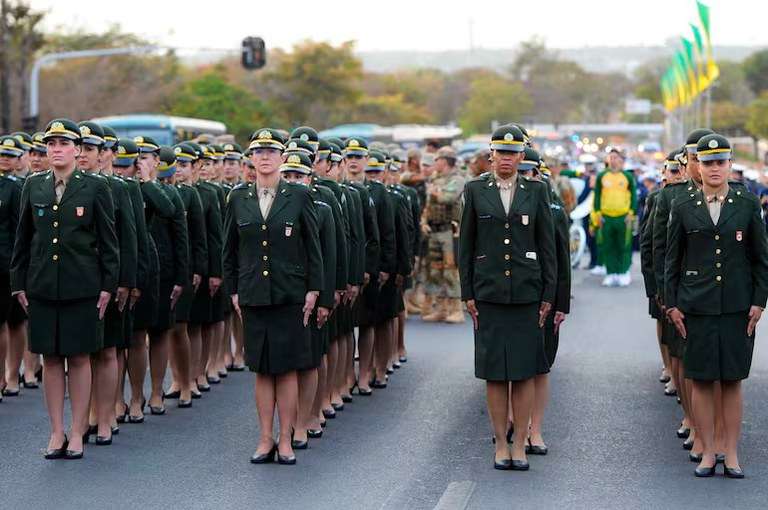 Inédito no Brasil, alistamento militar feminino terá início em 2025 - Marcello Casal Jr/Agência Brasil