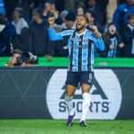 lg-noticias-gra-mio-bate-o-fluminense-de-virada-na-ida-das-oitavas-da-libertadores-40