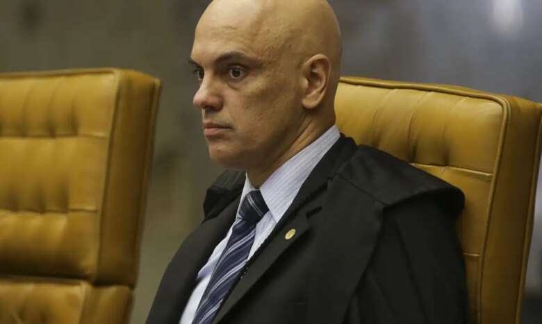 O plenário do Supremo Tribunal Federal (STF) retoma o julgamento de ação direta de inconstitucionalidade (ADI) sobre proibição de programas com sátiras a candidatos. Na foto, o ministro Alexandre de Moraes. Por: Antonio Cruz/Agência Brasil