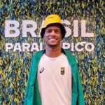 Gabriel Araújo, o Gabrielzinho, nadador brasileiro na Paralimpíada de Paris Por: Reprodução X / Comitê Paralímpico Brasileiro