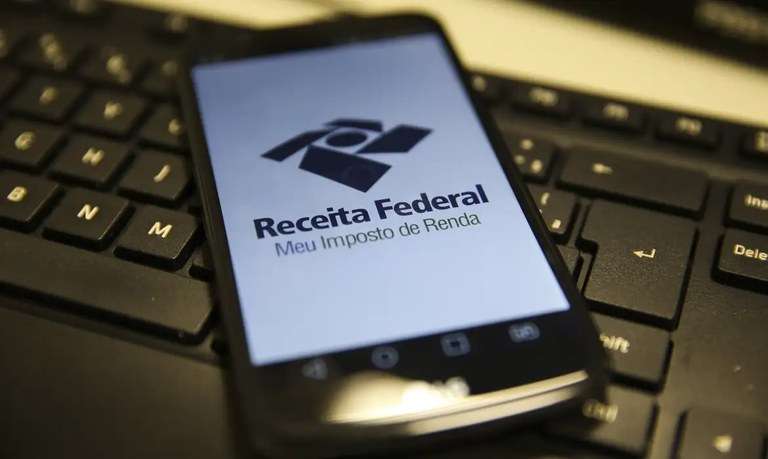 Receita abre nesta sexta (23) consulta ao quarto lote da restituição do IRPF - Marcello Casal Jr/Agência Brasil