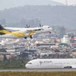 Guarulhos (SP) 13/08/2024 Avião da empresa VOEPASS decolando no aeroporto de Guarulhos Foto: Paulo Pinto/Agência Brasil