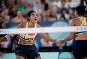 ana patrícia e duda, vôlei de praia, jogos de paris Por: Alexandre Loureiro/COB/Direitos Reservados