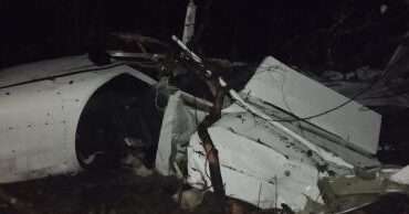 Avião cai em Mato Grosso, mas todos a bordo sobrevivem