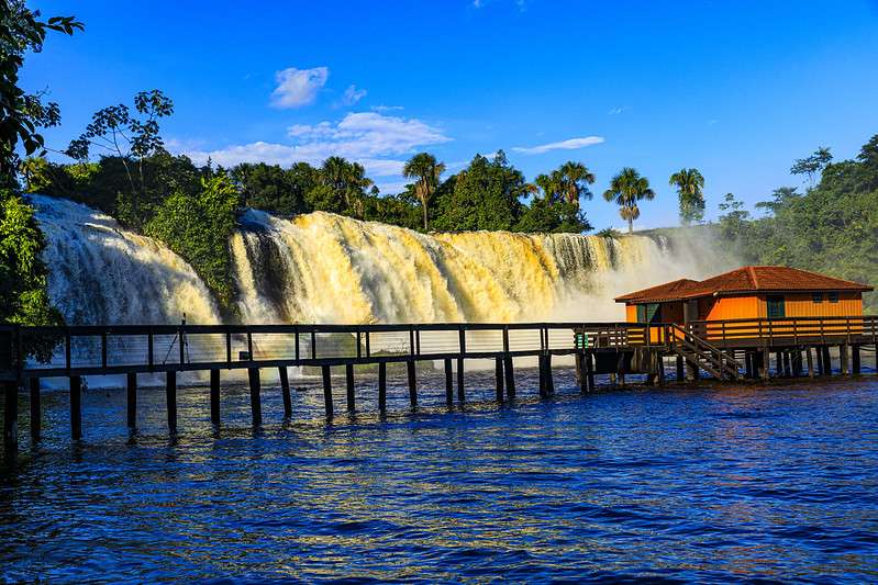 Cachoeira Salto das Nuves