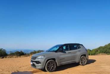 Jeep reforça o Compass para se manter na liderança