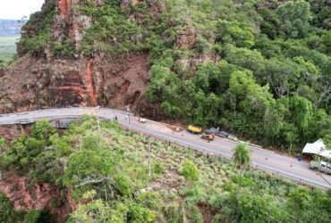 Rodovia de Mato Grosso segue sem bloqueios na primeira etapa das obras no Portão do Inferno