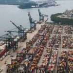 O Porto de Santos responde por quase 30% da balança comercial do país. Importação, exportação, balança comercial, porto, navio, container, comércio exterior - Foto: Divulgação/Porto de Santos