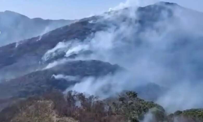 Rio de Janeiro (RJ), 15. 09. 2024 - Incêndio na Serra dos Orgãos. Foto: Parnaso/Divulgação