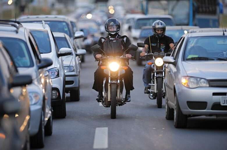 motociclista transito Pedro Franca Ag Senado