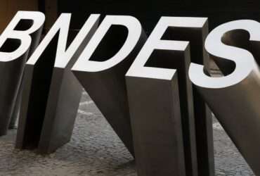 Edifício sede do BNDES, Banco Nacional de Desenvolvimento Econômico e Social, no Centro do Rio. Por: Fernando Frazão/Agência Brasil