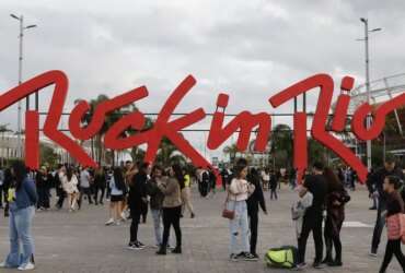 Público no evento teste do Rock in Rio 2022 na Cidade do Rock, montada no Parque Olímpico, Barra da Tijuca. Por: Fernando Frazão/Agência Brasil