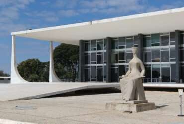 Palácio do Supremo Tribunal Federal na Praça dos Três poderes em Brasília