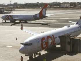 Movimentação de aviões comerciais no aeroporto de Brasília. Por: Marcelo Camargo/Agência Brasil